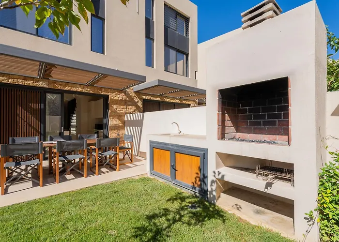 Sithoniars Luxury Three Floor N2 With Private Pool & Garden Вилла Никити