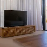 Sithoniars Luxury Three Floor N2 With Private Pool & Garden