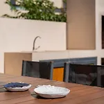别墅 Sithoniars Luxury Three Floor N2 With Private Pool & Garden 尼基季