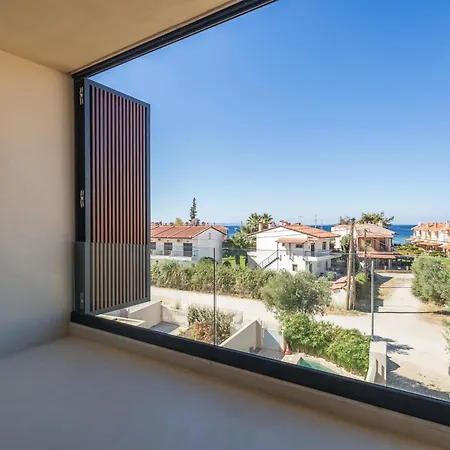 Sithoniars Luxury Three Floor N2 With Private Pool & Garden Villa