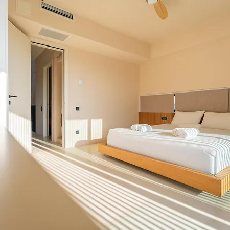 Sithoniars Luxury Three Floor N2 With Private Pool & Garden Nikiti (Sithonia)