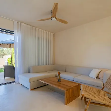 Sithoniars Luxury Three Floor N2 With Private Pool & Garden Villa *