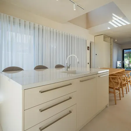 Sithoniars Luxury Three Floor N2 With Private Pool & Garden فيلة نيكيتي