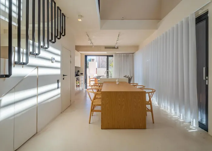 Willa Sithoniars Luxury Three Floor N2 With Private Pool & Garden Nikiti (Sithonia)